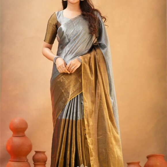 Khadi Cotton Saree - Picture 9 of 12